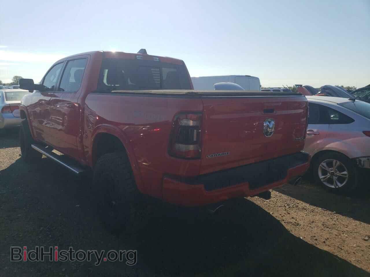 2020 RAM 1500 - VIN: 1C6SRFJT2LN351551 - Фото 2