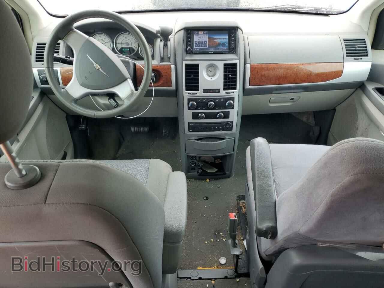 2009 CHRYSLER MINIVAN - VIN: 2A8HR54159R525172 - Фото 8
