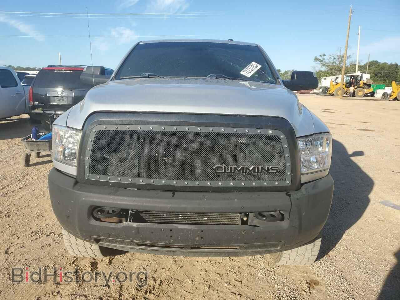 2017 RAM All Models - VIN: 3C6UR5CL7HG720579 - Photo 5