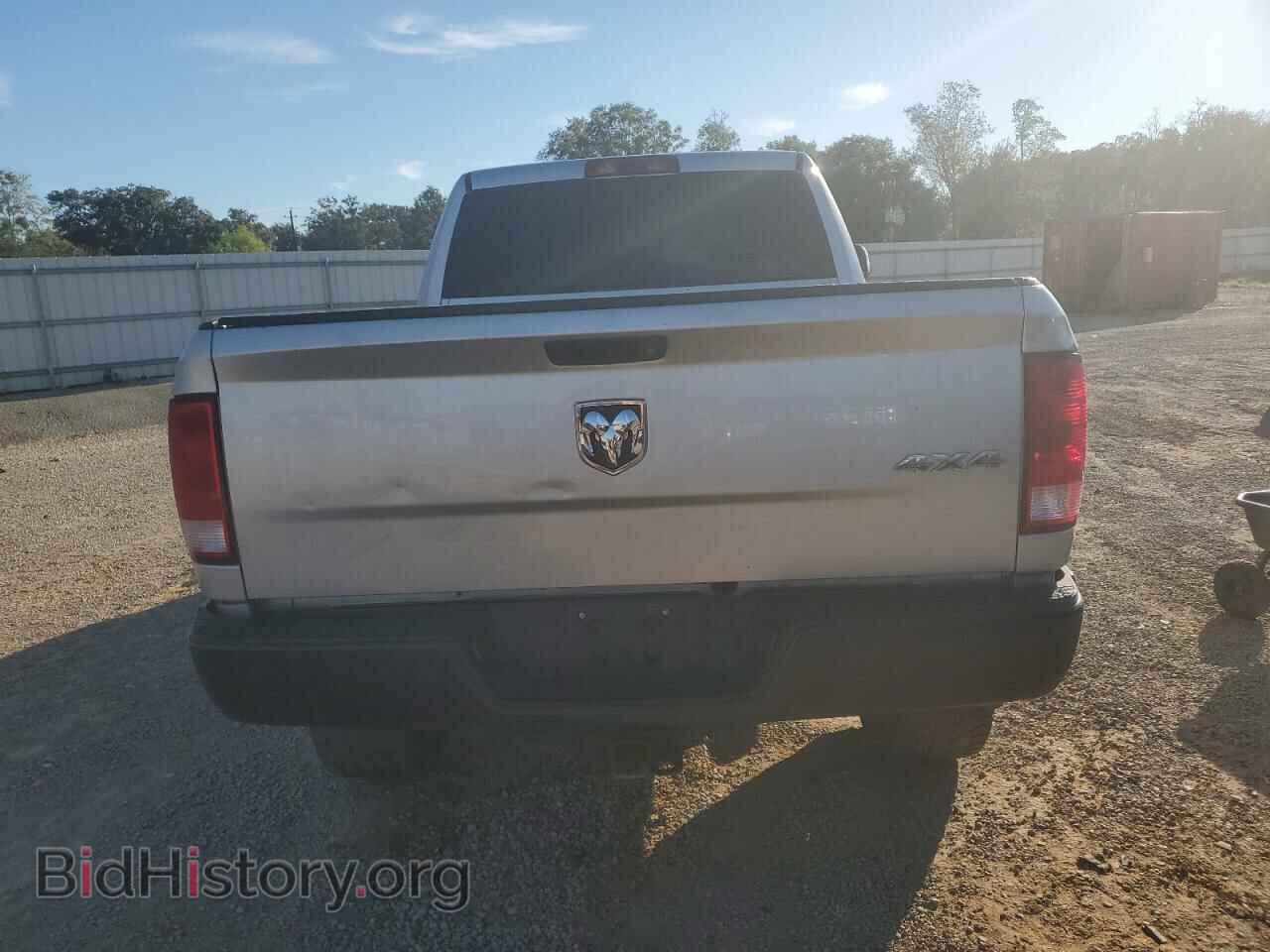 2017 RAM All Models - VIN: 3C6UR5CL7HG720579 - Photo 6