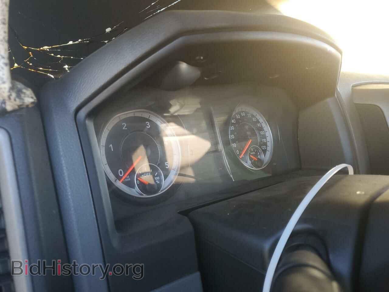 2017 RAM All Models - VIN: 3C6UR5CL7HG720579 - Photo 9