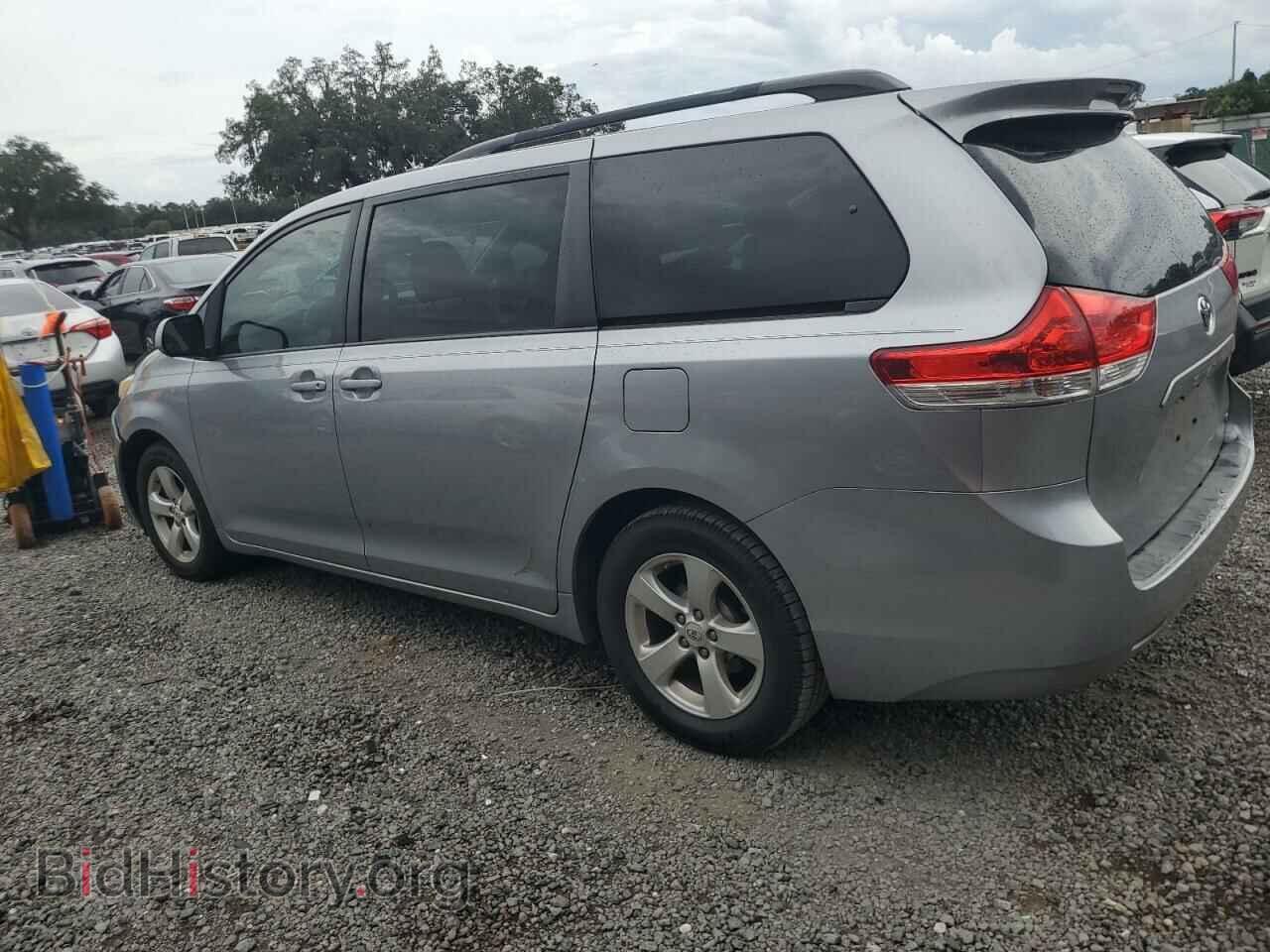 2012 TOYOTA All Models - VIN: 5TDKK3DC0CS253748 - Фото 2