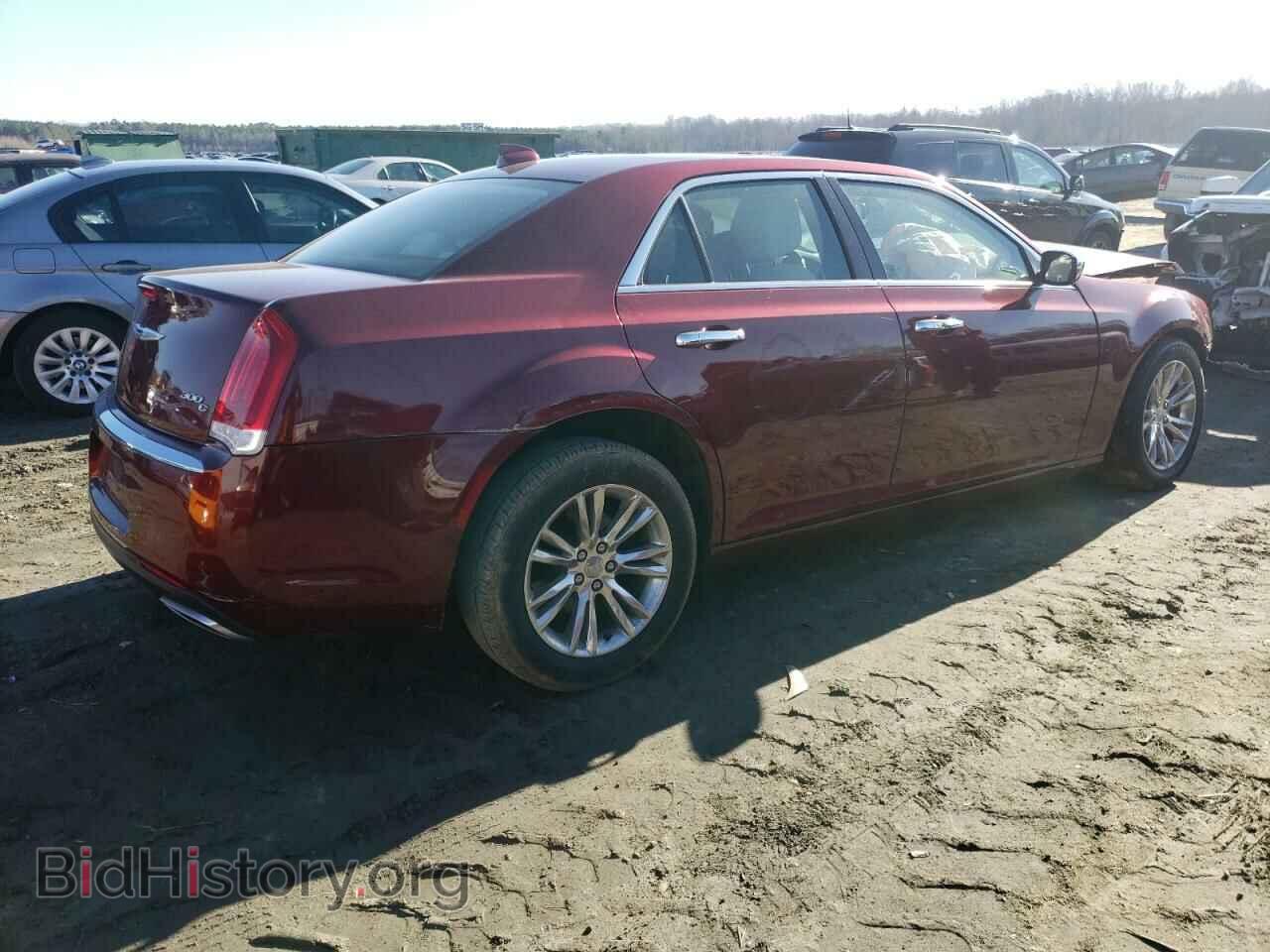 2017 CHRYSLER 300 - VIN: 2C3CCAEG1HH655621 - Фото 3