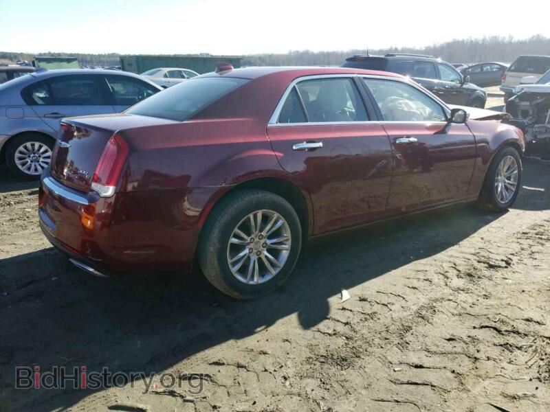 2017 Chrysler 300 (VIN 2C3CCAEG1HH655621) — фото 3 из 12