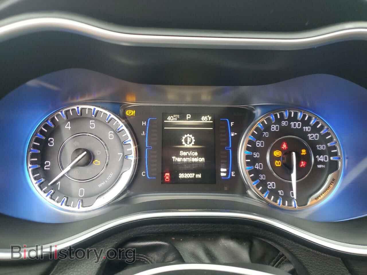 2015 CHRYSLER 200 - VIN: 1C3CCCAB7FN637067 - Фото 9