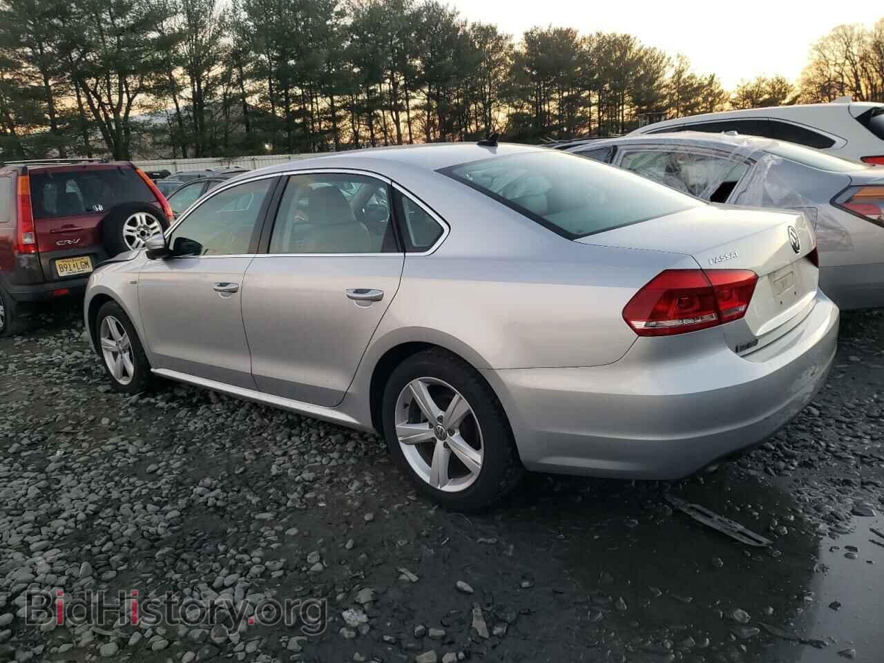 2015 VOLKSWAGEN PASSAT - VIN: 1VWAT7A30FC113500 - Фото 2