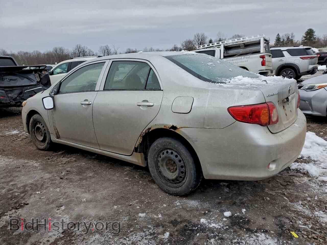 2009 TOYOTA COROLLA - VIN: JTDBL40E59J037068 - Фото 2