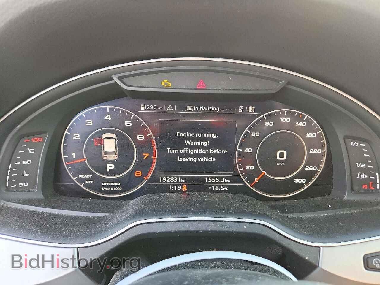 2017 AUDI Q7 - VIN: WA1WAAF70HD026758 - Photo 9