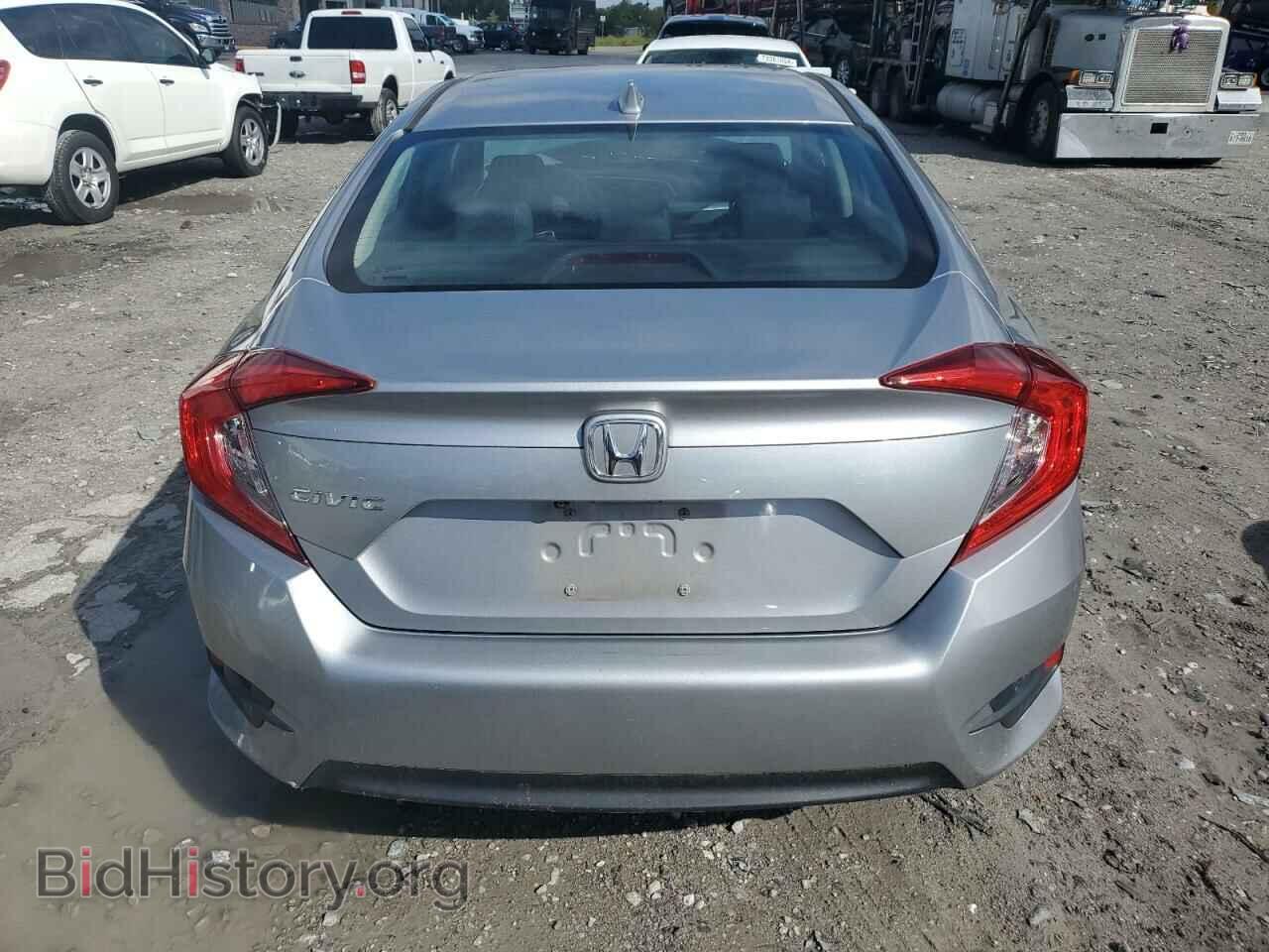 2018 HONDA CIVIC - VIN: 2HGFC2F72JH592940 - Фото 6