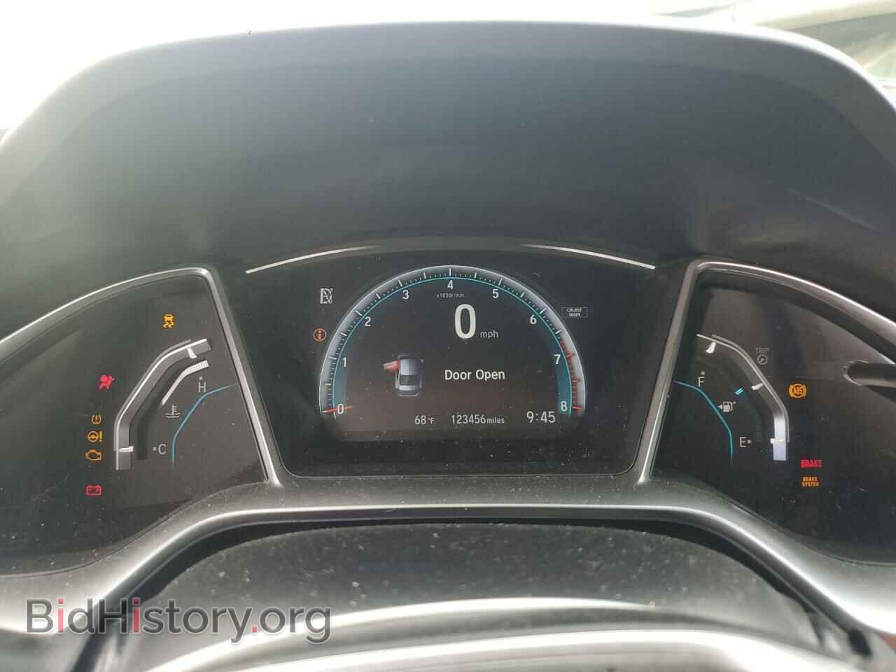 2018 HONDA CIVIC - VIN: 2HGFC2F72JH592940 - Фото 9