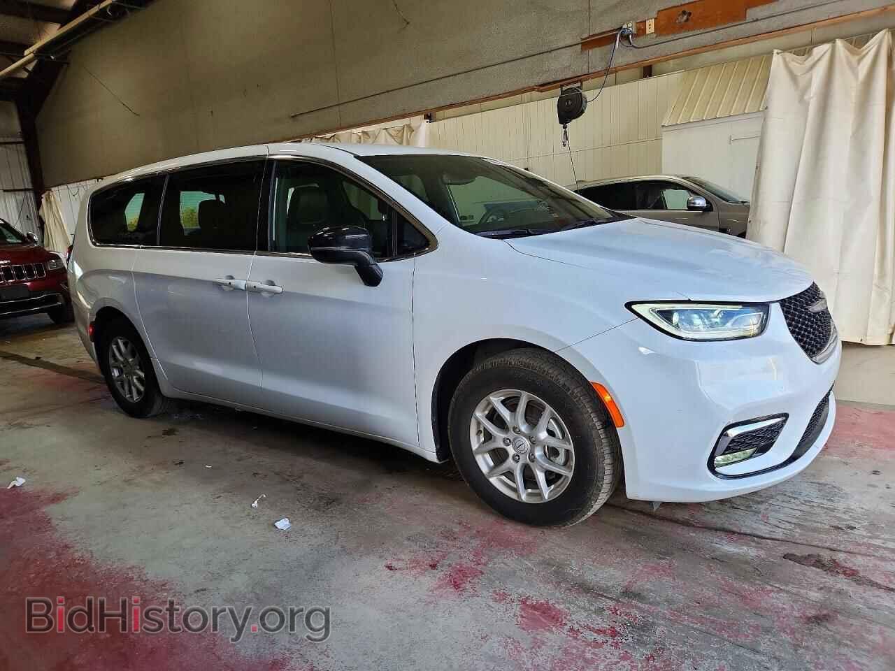 2025 CHRYSLER PACIFICA - VIN: 2C4RC1BG8SR614771 - Photo 4