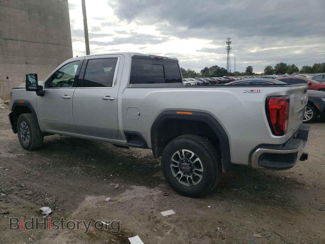 2022 GMC All Models - VIN: 1GT49ME7XNF286240 - Photo 2
