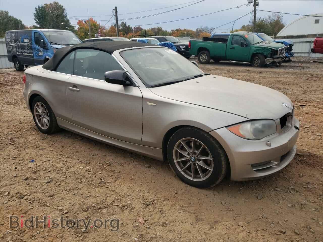 2011 BMW 1 SERIES - VIN: WBAUL7C54BVM80877 - Фото 4