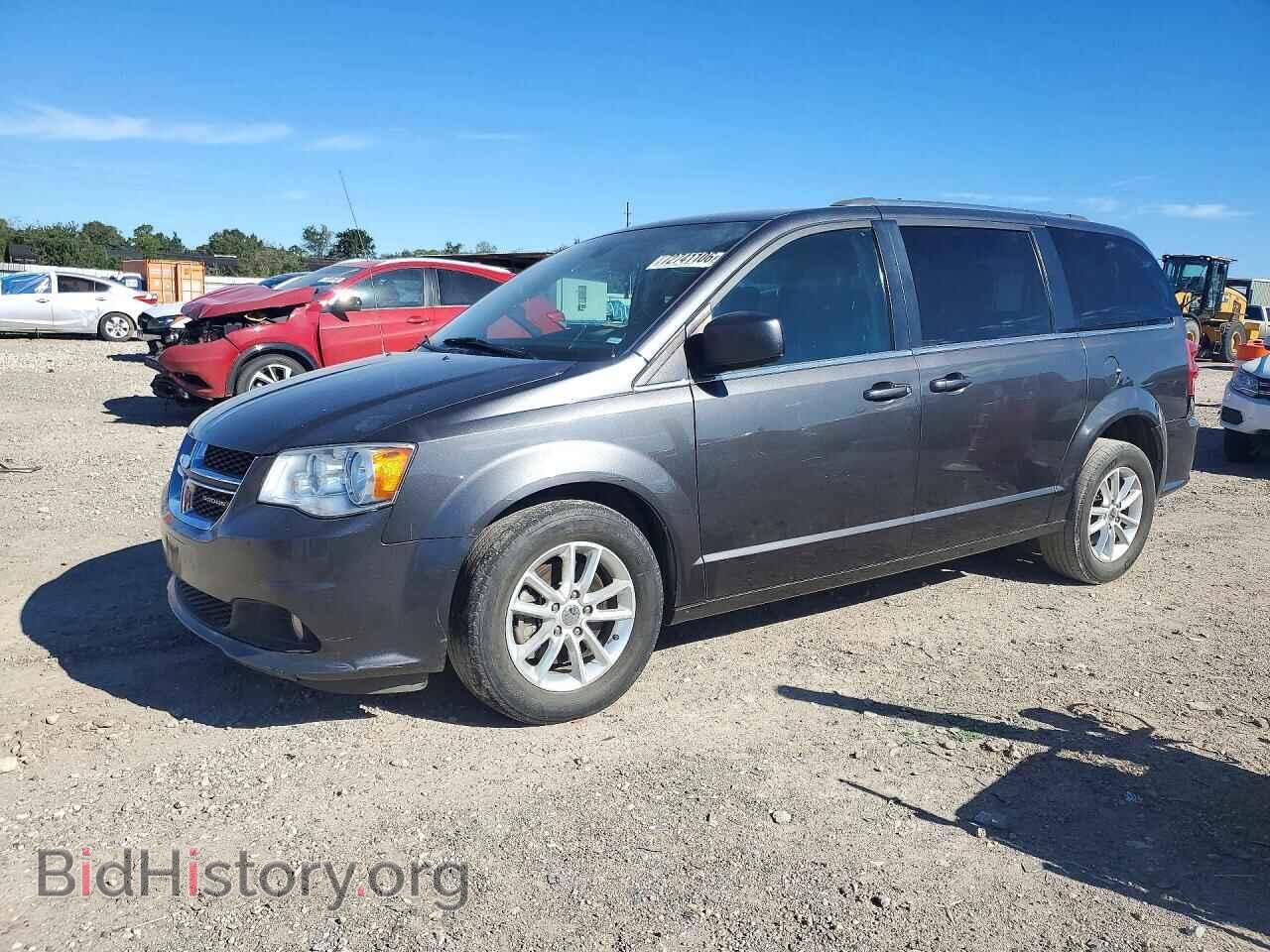 2019 Dodge CARAVAN SXT (VIN 2C4RDGCG1KR755549) — фото 1 из 14, Copart, повреждение: бок