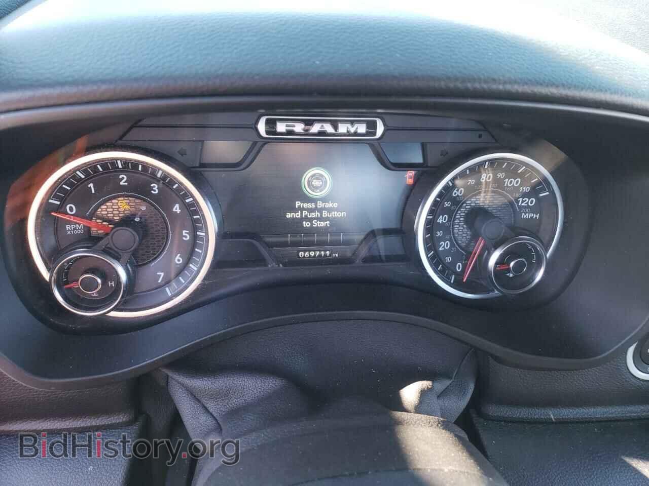 2019 RAM 1500 - VIN: 1C6SRFFT7KN899665 - Фото 9