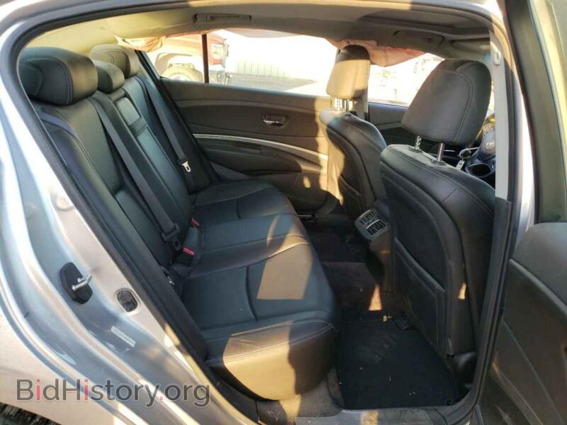 2014 Acura RLX (VIN JH4KC1F34EC002586) — photo 10 of 12