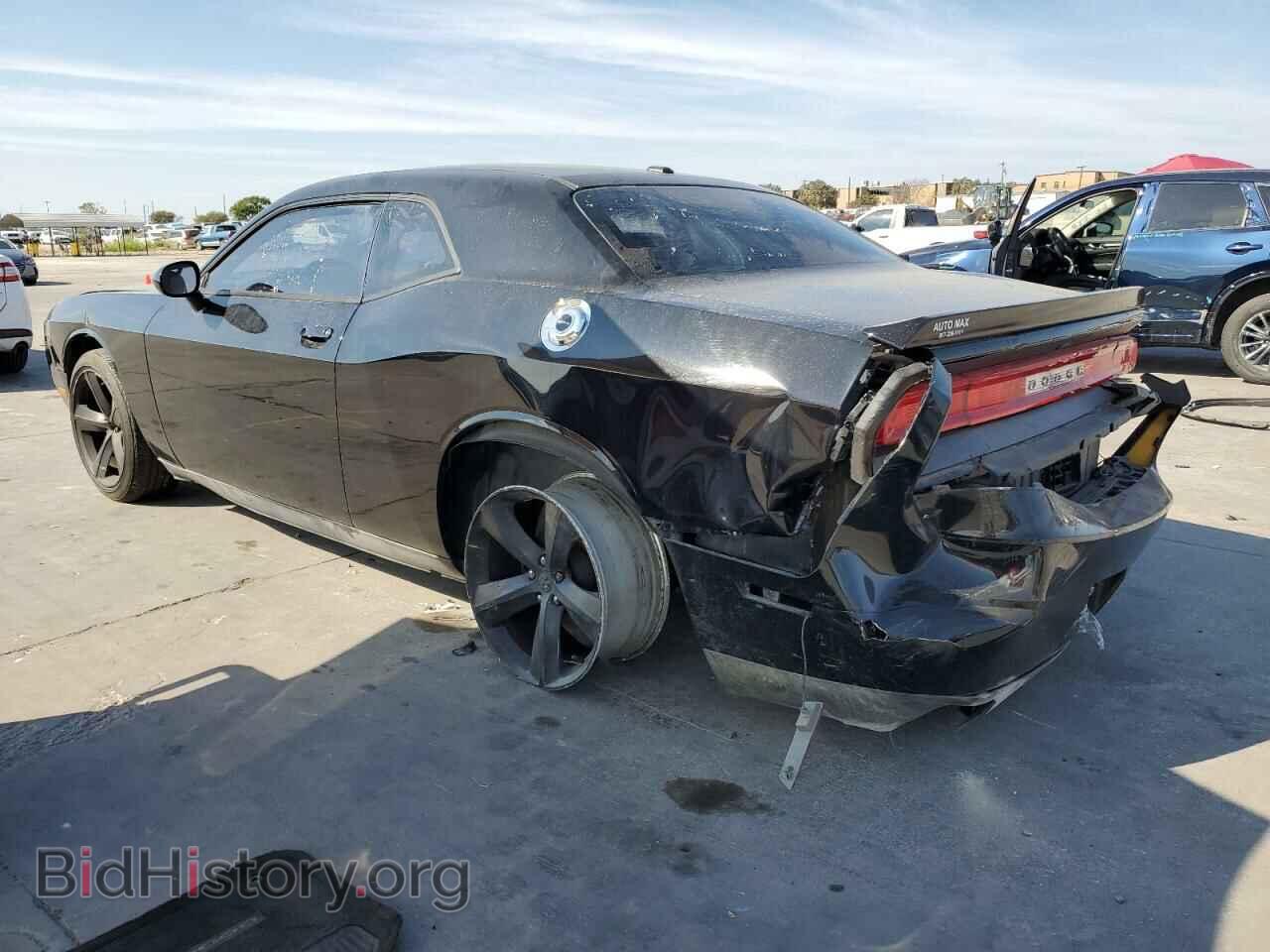2012 DODGE CHALLENGER - VIN: 2C3CDYAG5CH258188 - Photo 2