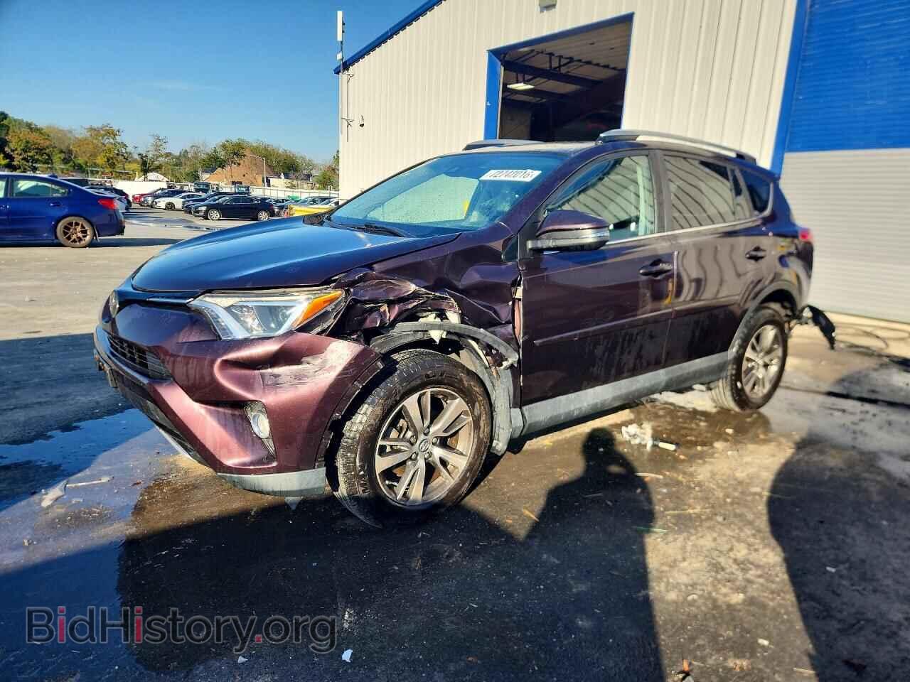 Photo 2T3RFREV8JW834268 - TOYOTA RAV4 2018