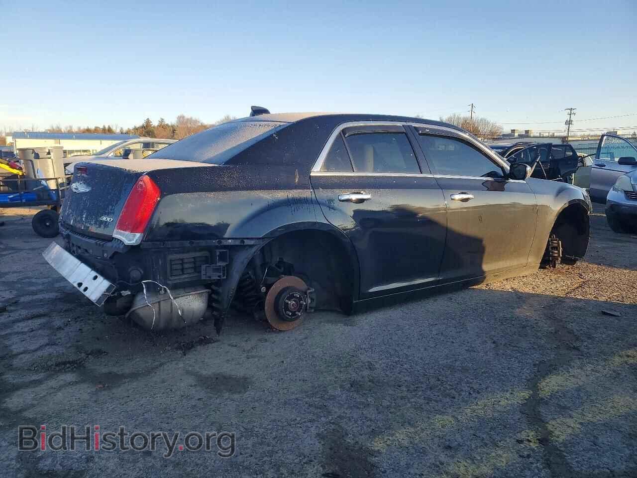 2019 CHRYSLER 300 - VIN: 2C3CCAEG0KH528558 - Фото 3
