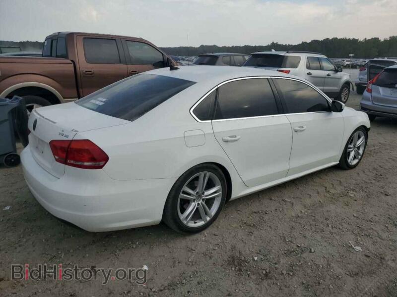 2014 Volkswagen PASSAT (VIN 1VWBS7A34EC102005) — photo 3 of 12