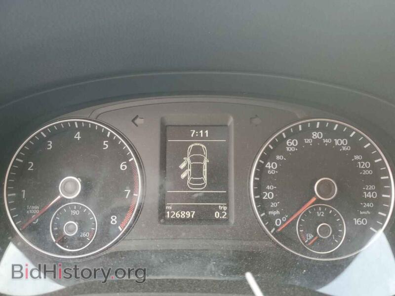 2014 Volkswagen PASSAT (VIN 1VWBS7A34EC102005) — photo 9 of 12