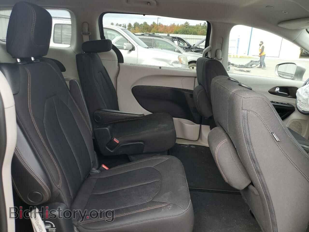 2018 CHRYSLER PACIFICA - VIN: 2C4RC1FG9JR331109 - Photo 11