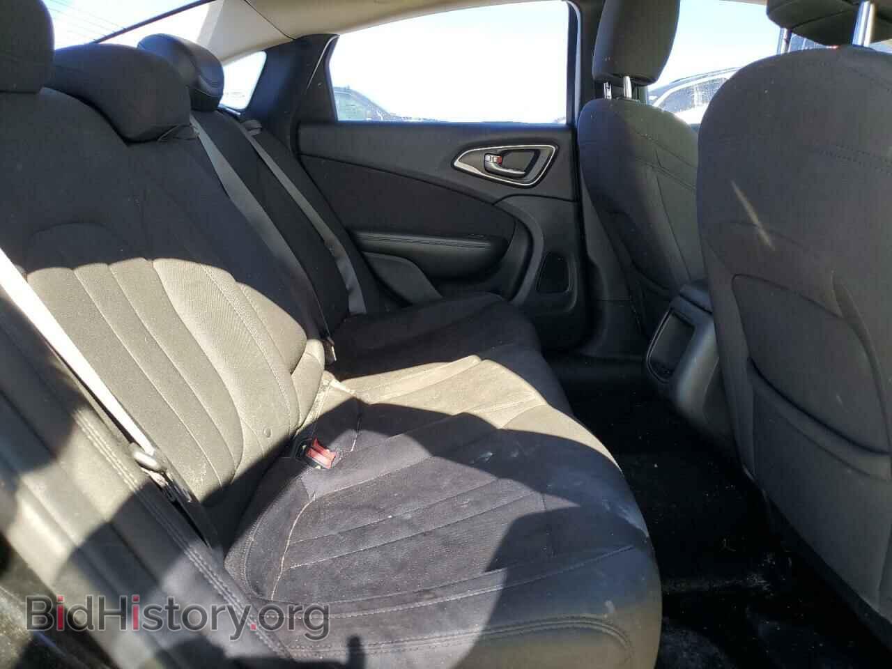 2015 CHRYSLER 200 - VIN: 1C3CCCAB0FN591324 - Фото 10