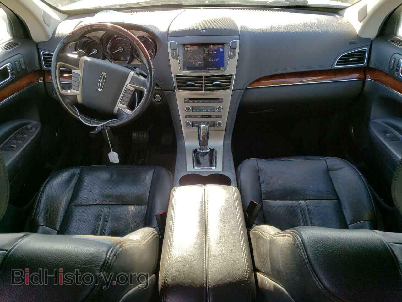 2012 LINCOLN MKT - VIN: 2LMHJ5AT9CBL54379 - Photo 8