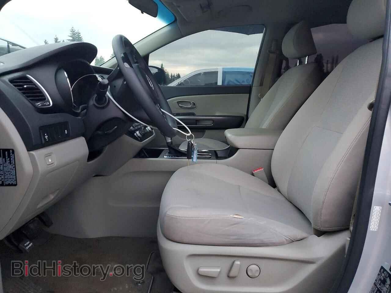2020 KIA All Models - VIN: KNDMB5C16L6645637 - Фото 7