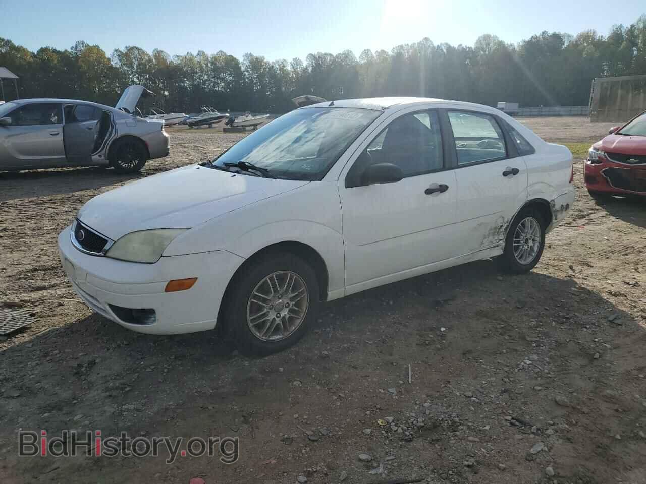 Photo 1FAHP34N67W298668 - FORD FOCUS 2007
