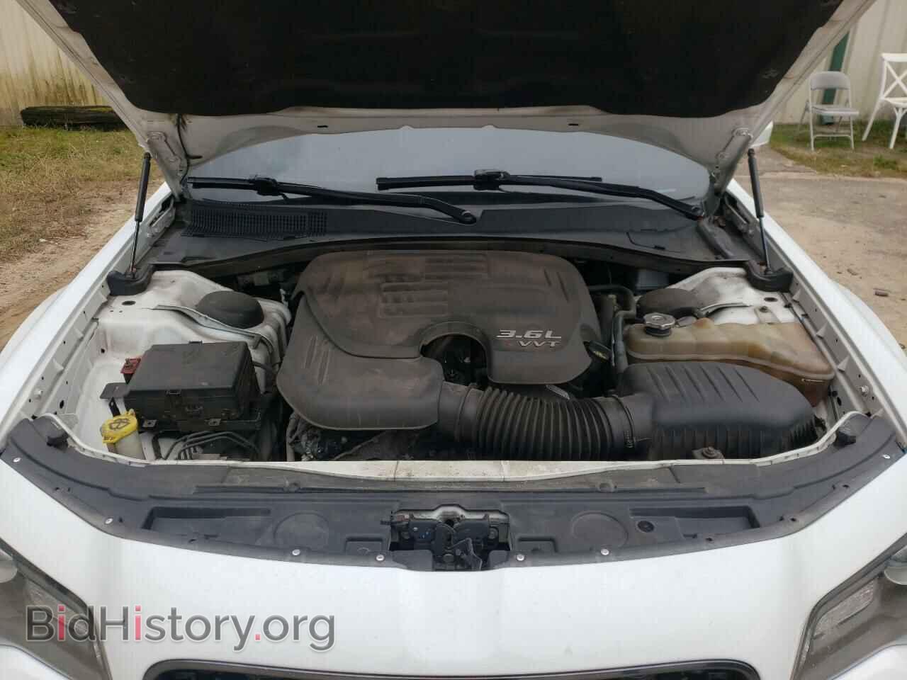 2017 CHRYSLER 300 - VIN: 2C3CCAGG8HH534811 - Фото 11