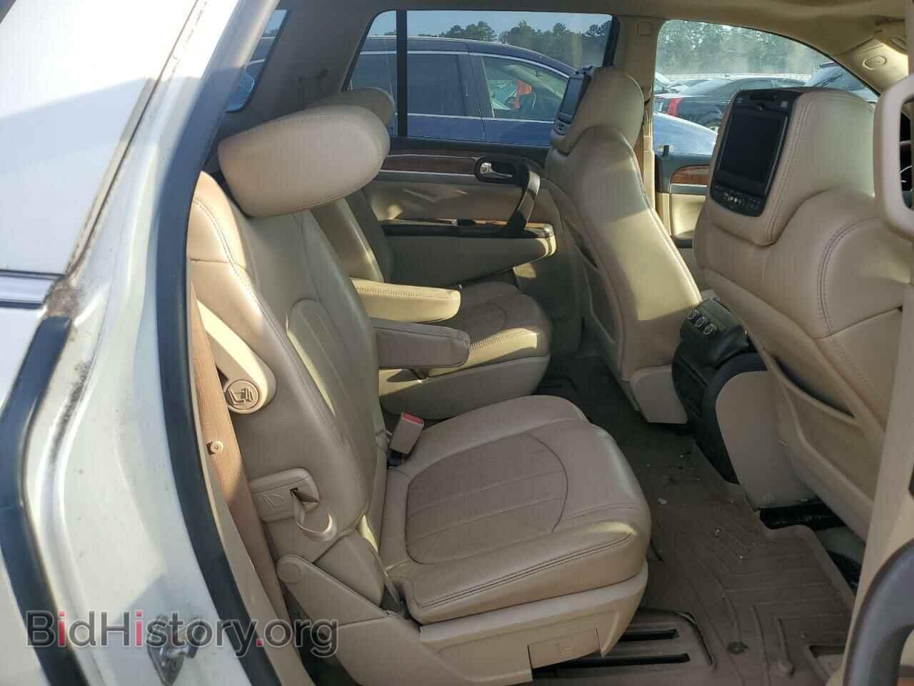 2012 BUICK ENCLAVE - VIN: 5GAKRCED7CJ204399 - Photo 11