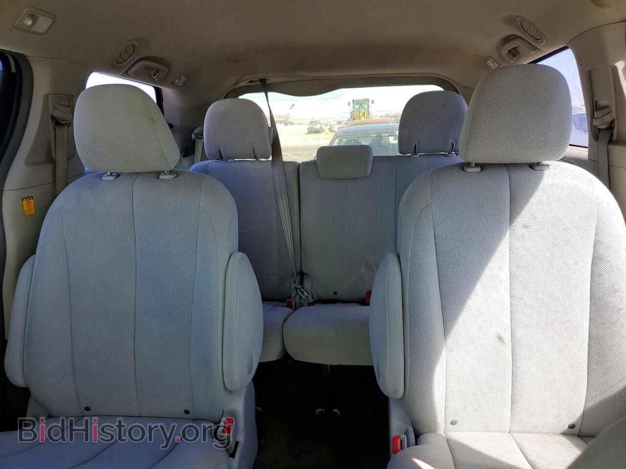 2012 TOYOTA SIENNA - VIN: 5TDKA3DC4CS011810 - Photo 10