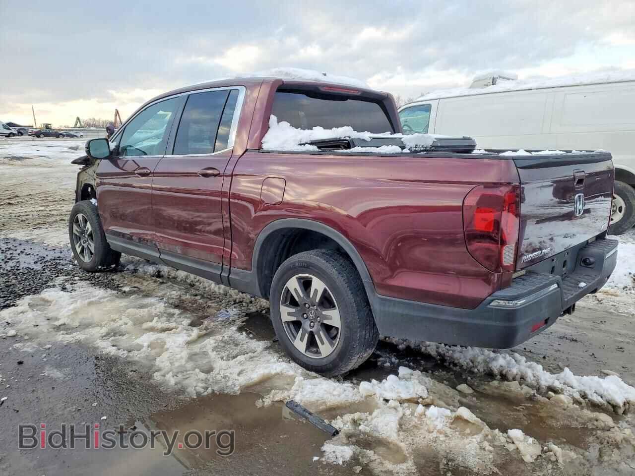 2017 HONDA RIDGELINE - VIN: 5FPYK3F68HB034315 - Фото 2