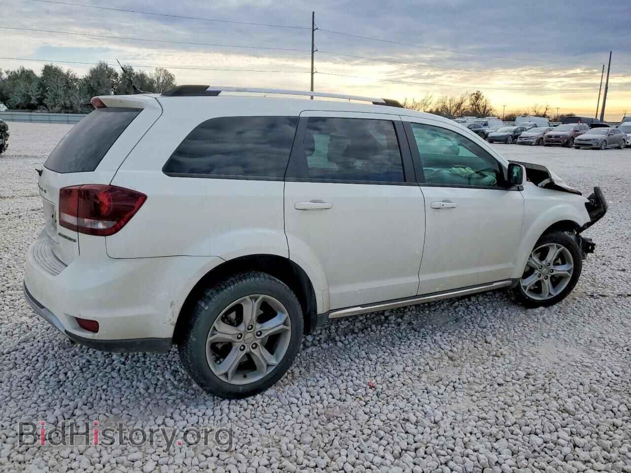 2017 DODGE JOURNEY - VIN: 3C4PDCGB8HT538973 - Фото 3