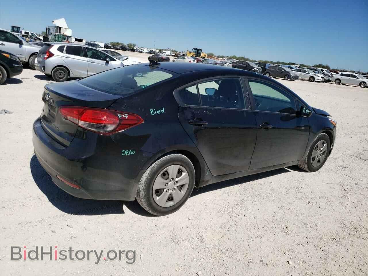 2017 KIA FORTE - VIN: 3KPFK4A79HE126741 - Фото 3