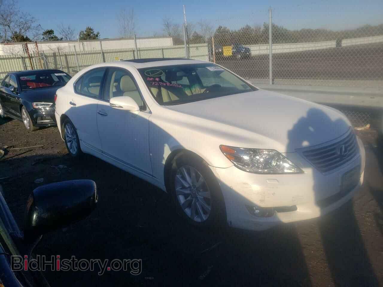 2011 LEXUS LS460 - VIN: JTHCL5EF1B5010894 - Photo 4