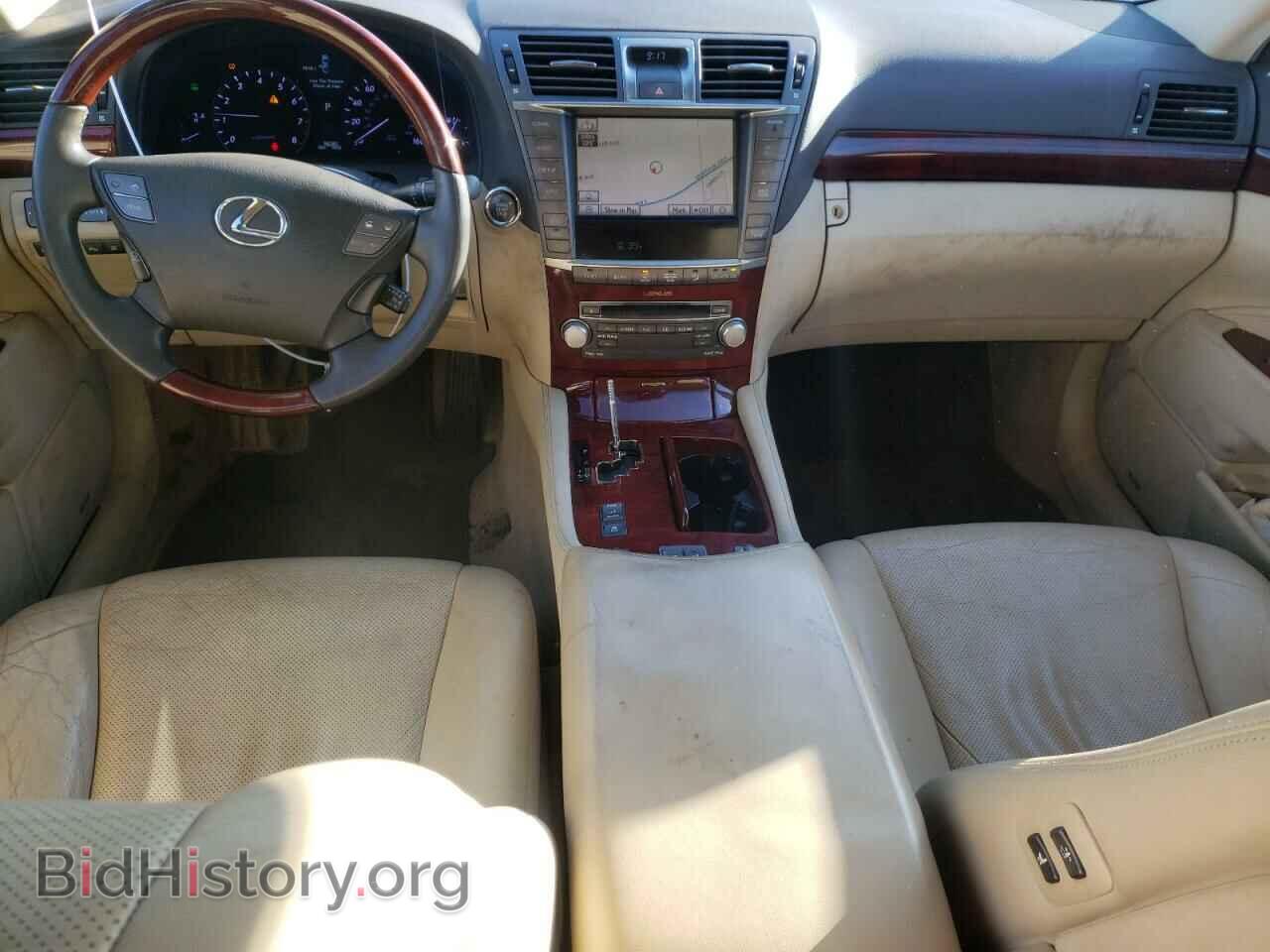 2011 LEXUS LS460 - VIN: JTHCL5EF1B5010894 - Photo 8