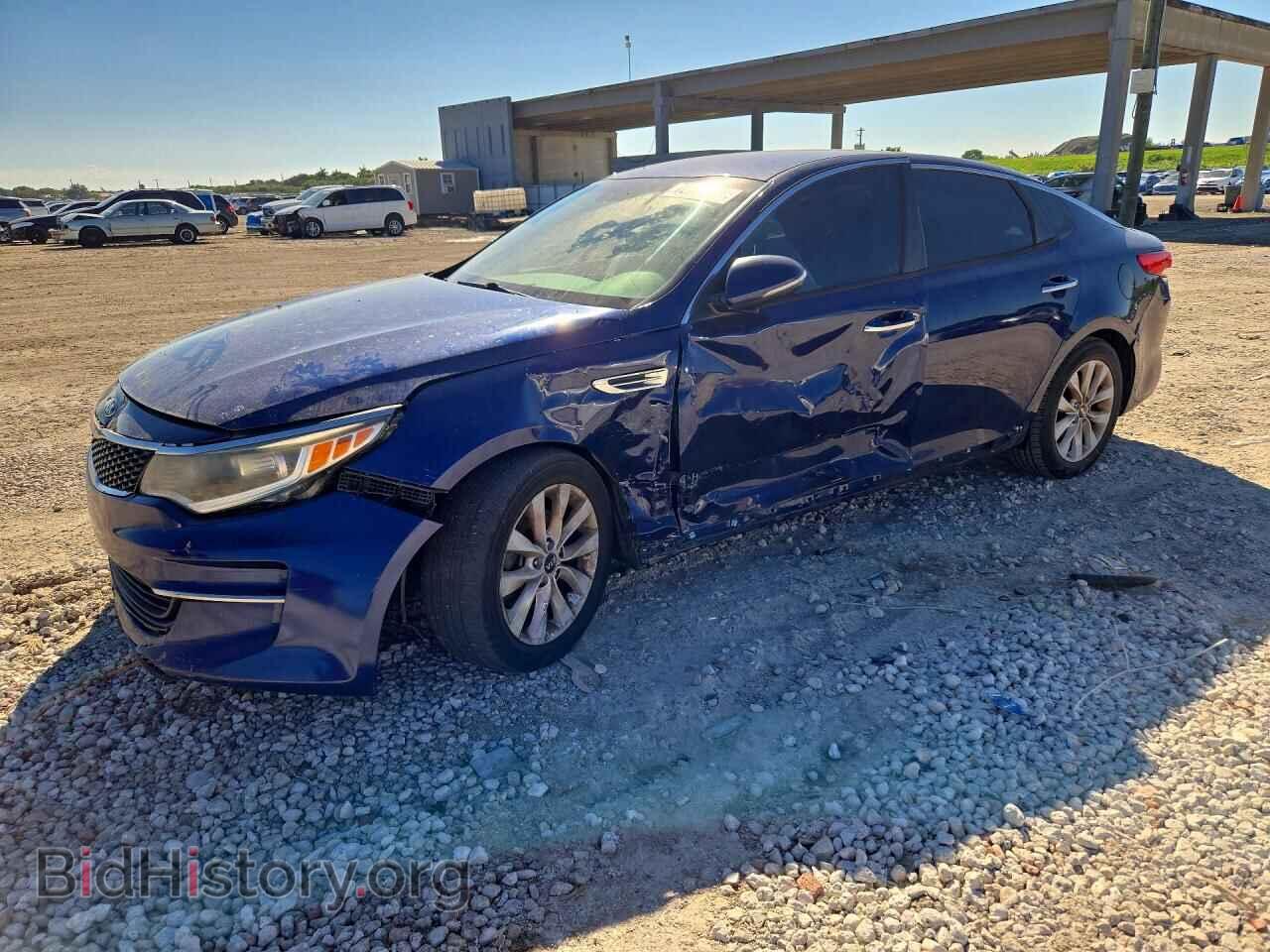 Photo 5XXGT4L36HG122472 - KIA OPTIMA 2017