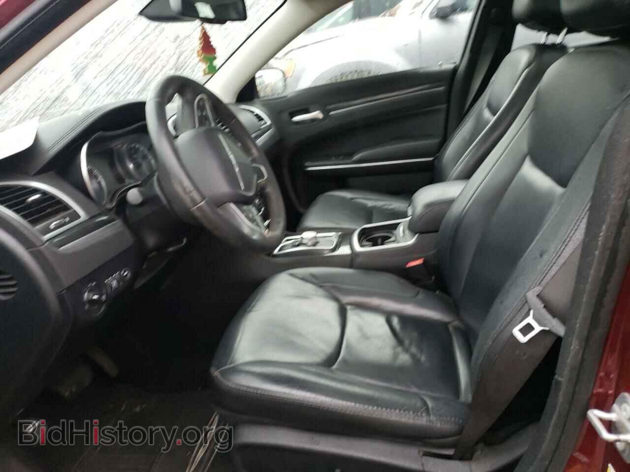 2016 CHRYSLER 300 - VIN: 2C3CCAAG0GH358294 - Фото 7