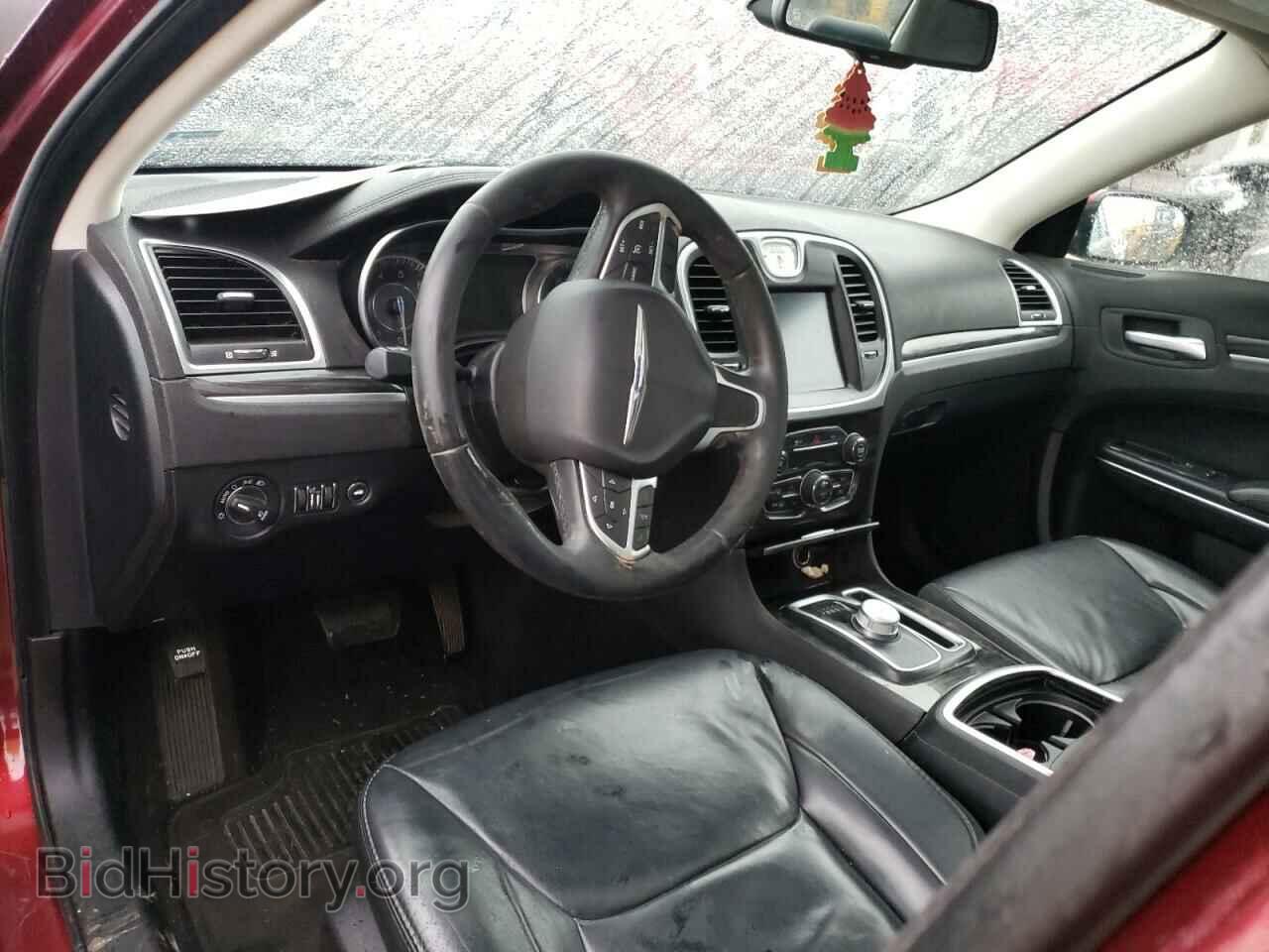 2016 CHRYSLER 300 - VIN: 2C3CCAAG0GH358294 - Фото 8