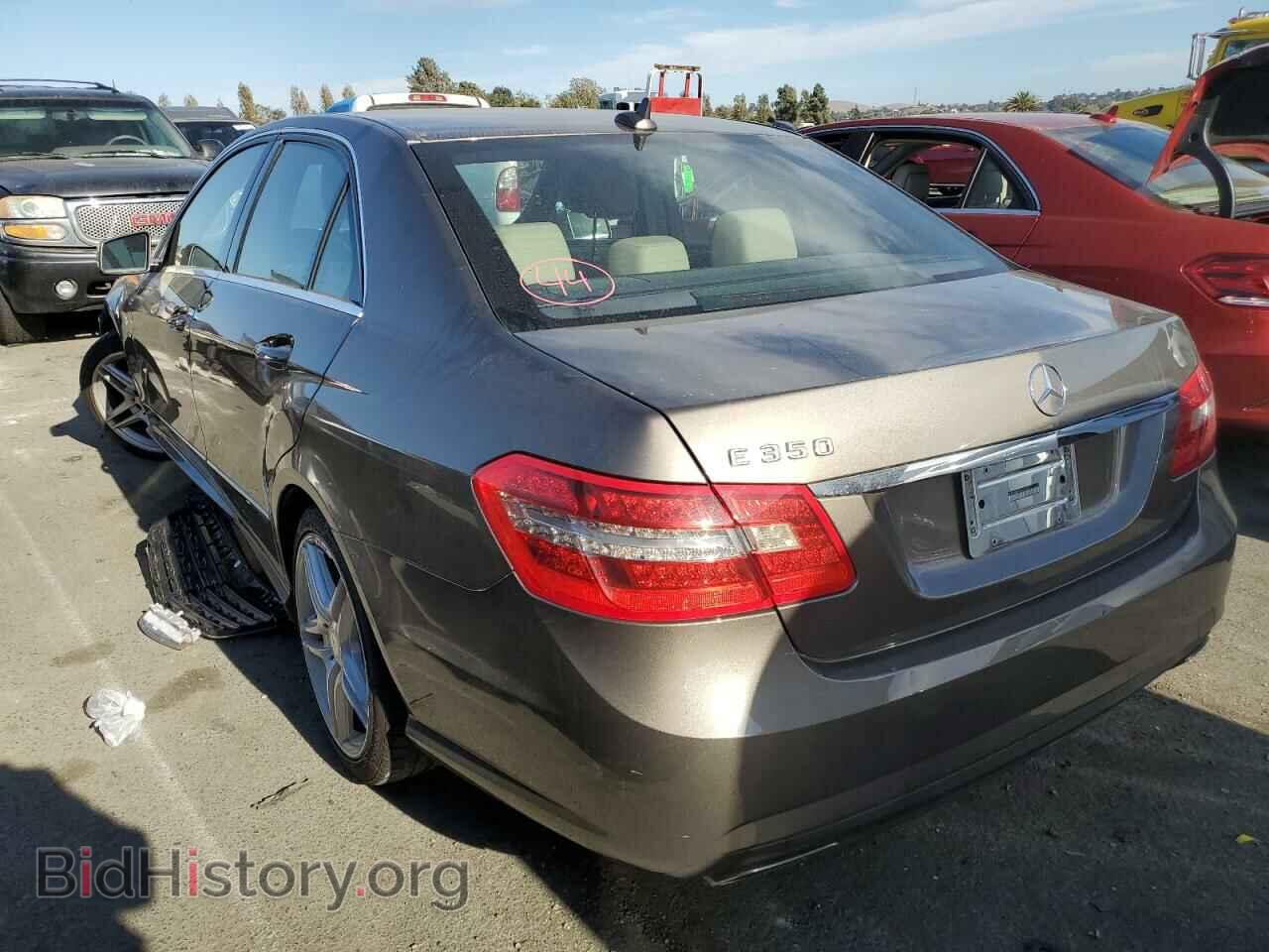 2012 MERCEDES-BENZ E-CLASS - VIN: WDDHF5KB7CA522397 - Фото 2