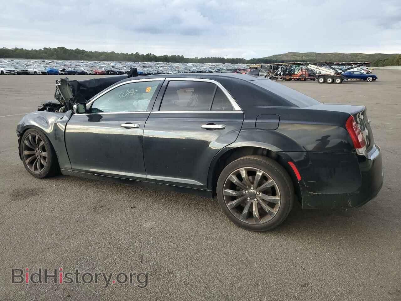 2018 CHRYSLER 300 - VIN: 2C3CCAEG2JH190613 - Фото 2