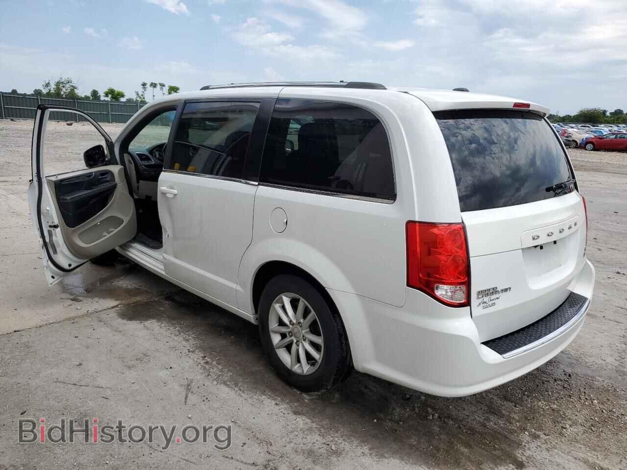 2018 DODGE CARAVAN - VIN: 2C4RDGCG2JR326256 - Фото 2