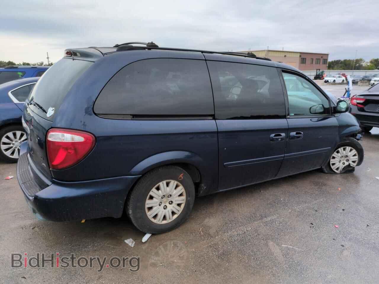 2005 CHRYSLER MINIVAN - VIN: 2C4GP44R35R180419 - Фото 3