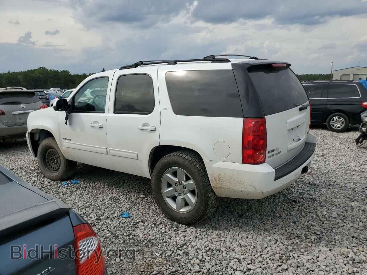 2011 GMC YUKON - VIN: 1GKS2CE02BR337933 - Фото 2