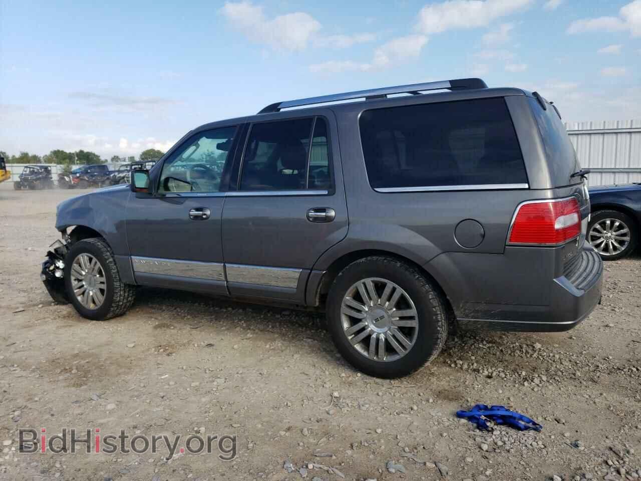 2011 LINCOLN NAVIGATOR - VIN: 5LMJJ2J54BEJ08255 - Фото 2