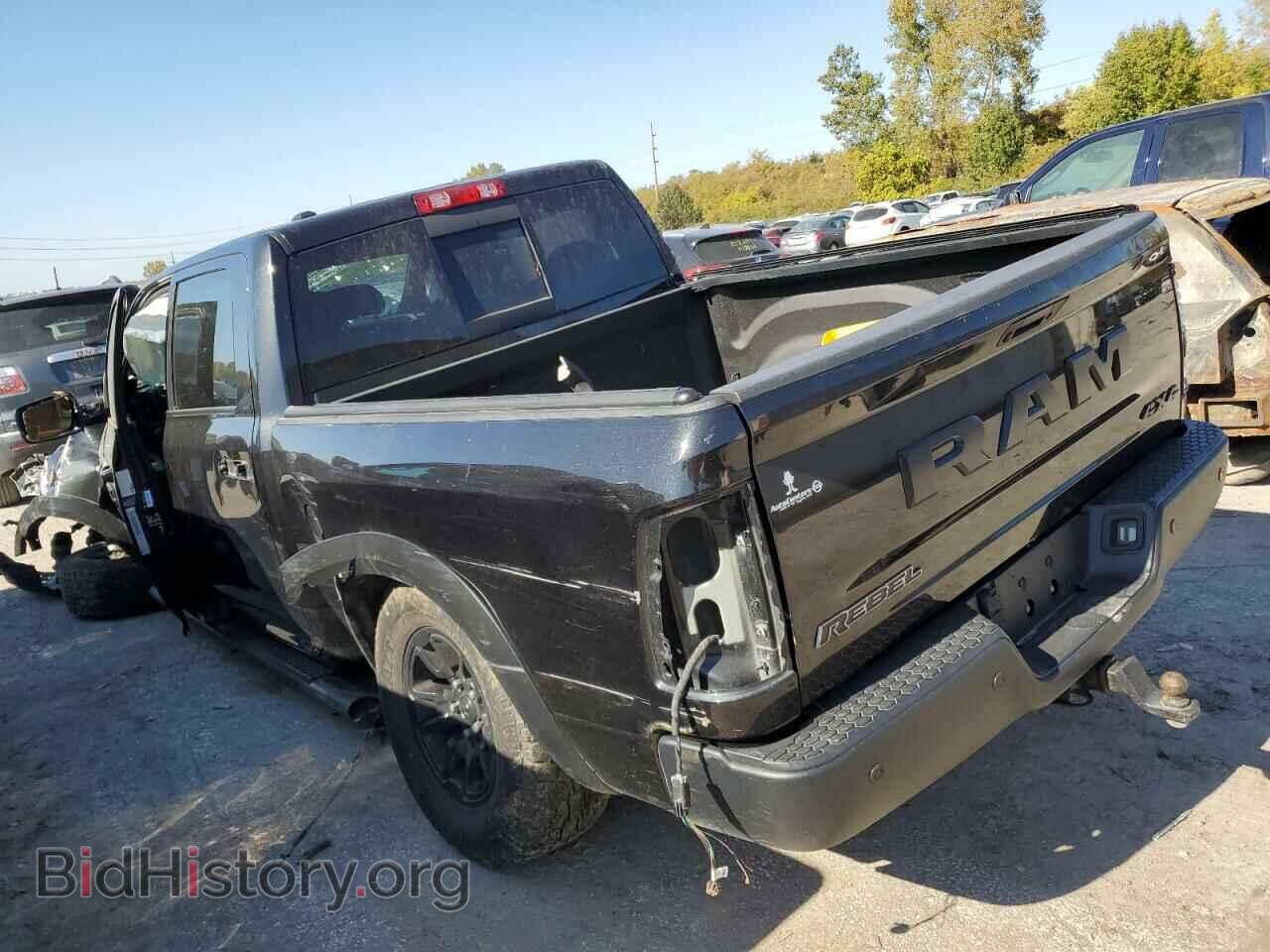 2017 RAM 1500 - VIN: 1C6RR7YG6HS797367 - Фото 2