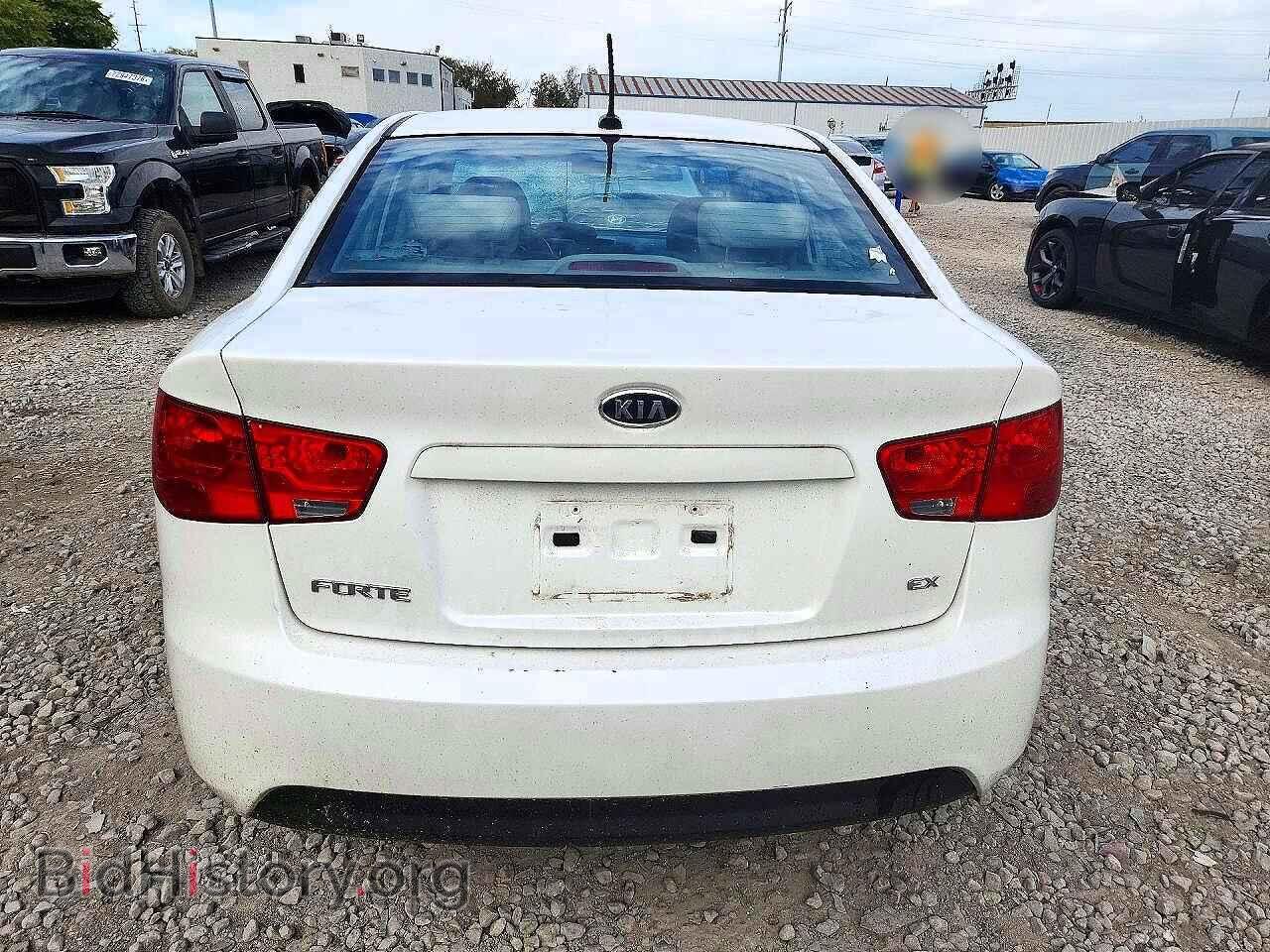 2011 KIA FORTE - VIN: KNAFU4A21B5397498 - Photo 6