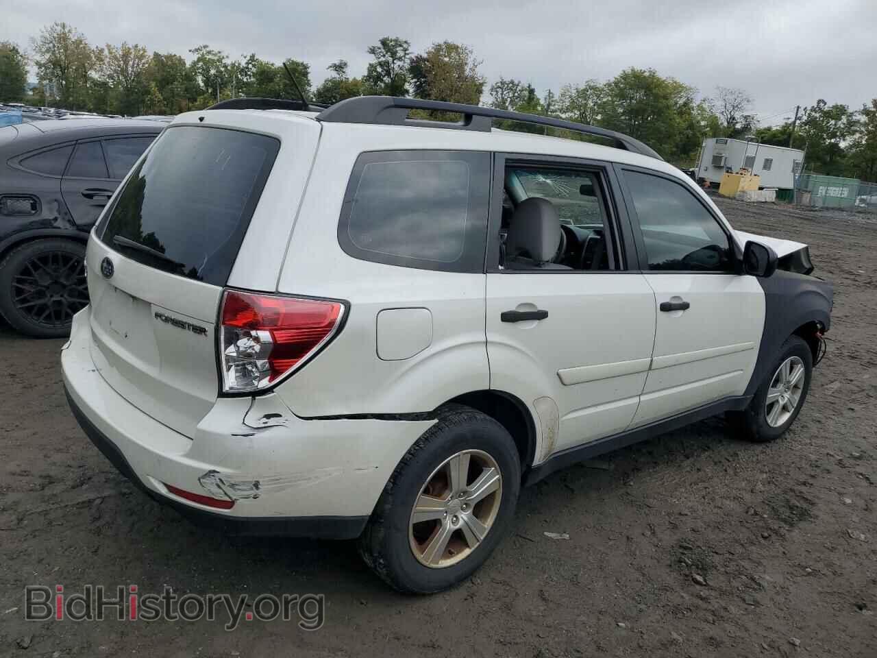 2013 SUBARU FORESTER - VIN: JF2SHABC7DH438084 - Фото 3